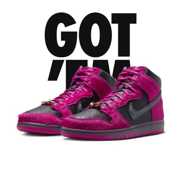 Dunks size 7 men’s